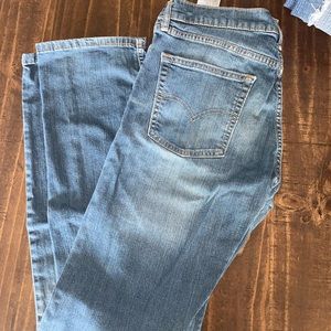 Men’s Levi Jeans
